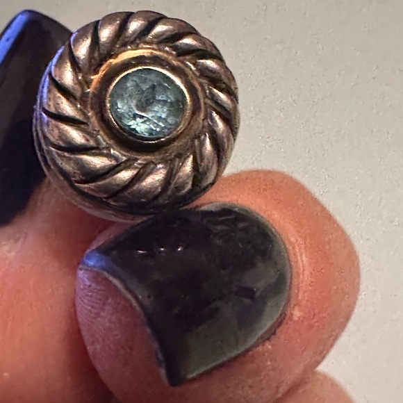 David Yurman Silver Topaz Cookie Stud  Earrings - Picture 6 of 8